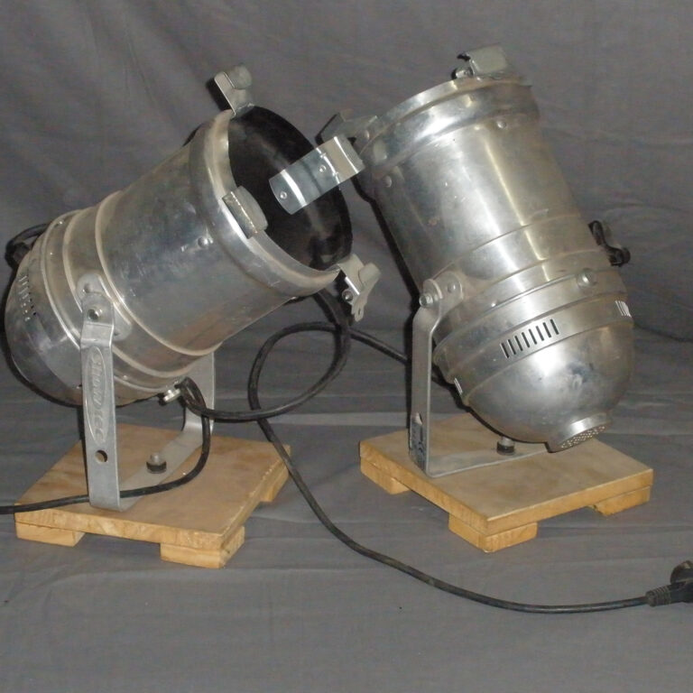 Circusevents Köln Zirkuszubehör PAR 56 Silver